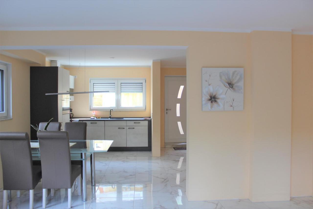 Bei Heidelberg Apartamento